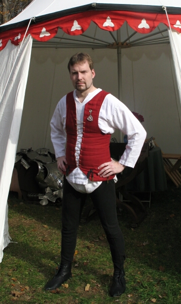 неодоспешенный рыцарь