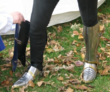 наголенники