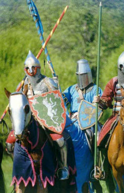 тяжеловооруженный дружинник и рыцарь