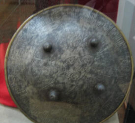 кулачный щит