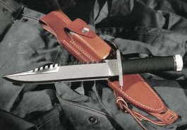 нож из фильмов про Рэмбо