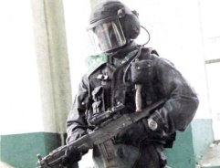 крепление ножа на плече