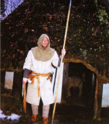 викинг с копьем