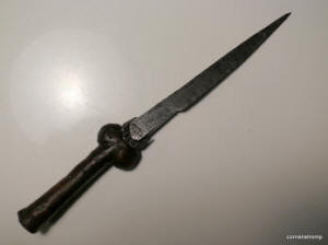 кинжал баллок