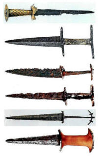 средневековые кинжалы