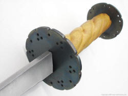 ронднльный кинжал