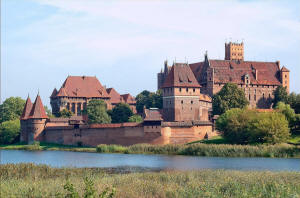 Замок Мариенбург