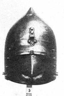 Шлем Хундсгугель