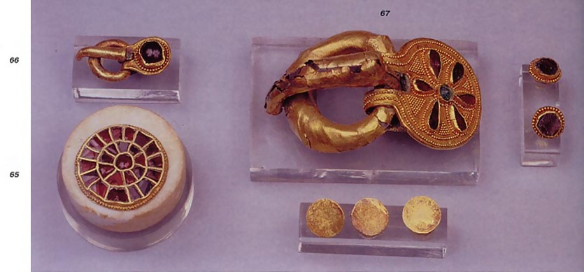 подвеска и пряжки