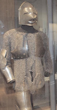 доспех рыцаря 14 век.