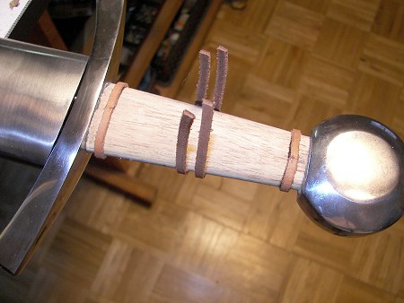 сделать рукоять меча