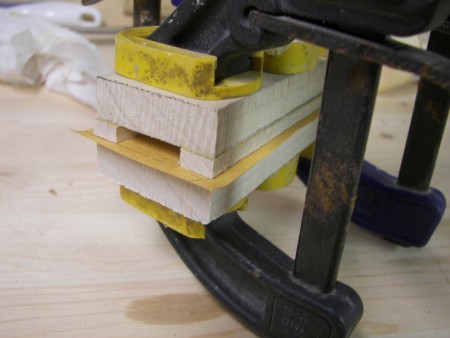 делаем рукоять меча