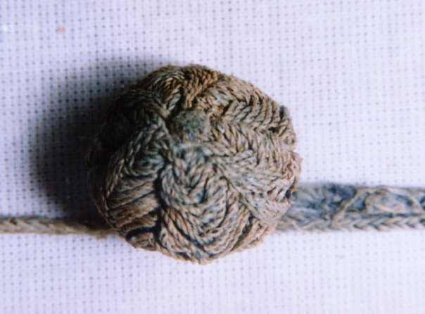 ткань из раскопок