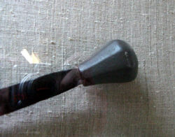 грушевидное навершие