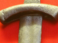 крестовина меча