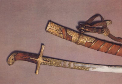 Сабля и ножны