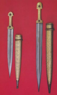 кавказский кинжал