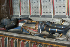 надгробие рыцаря