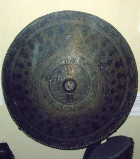 стальной щит