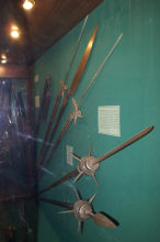 вістря холодної зброї