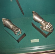 лицарські рукавиці