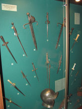 Західно європейськи кинджали