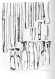 Железные сверла, ложкари, тесла.