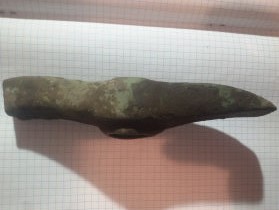 Медный топор Трипольской культуры