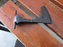 Боевой топор Киевской Руси, тип IV по А. Кирпичникову