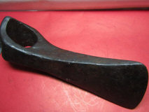 Рабочий топор-колун тип VIII по А. Кирпичникову