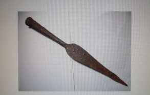 Скифский наконечник копья c остролистным пером