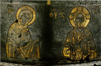 Богоматерь и Христос. Деталь декора шлема с Деисусом