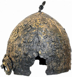 Шлем из Городца. Вид слева