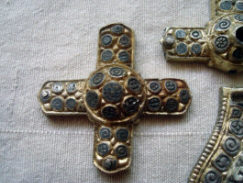 Крестовина от огловья верхового коня Киевской Руси