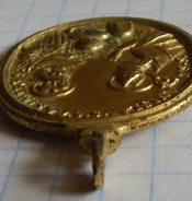 Бронзовая позолоченая нательная иконка