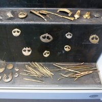 Наконечники ножен, и другие детали прибора ножен