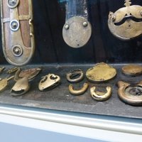 Ножны и наконечники ножен