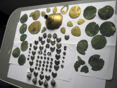 Втульчатое оголовье коня, фаллары, бубенцы, поясной набор воина 8-9 в. н. э. Хазарский каганат.