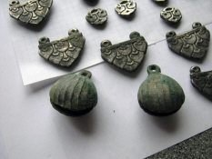 Серебряные поясные бляхи, бубенцы 8-9 в. н. э. Салтово-Маяцкая культура. Хазарский каганат.