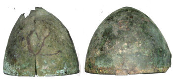 Шлемы из собрания Новочеркаского музея истории донского казачества 1 – шлем из хут. Захарова ст. Есауловской; 2 – шлем из ст. Луганской