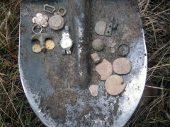 Находка свинцовых вислых печатей Древней Руси