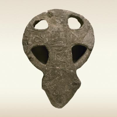 Крест намогильный. 15-16 век