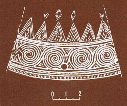 узоры на инкрустации тулки наконечника копья поздней бронзы