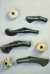 Каменные топоры и булавы. Поздний бронзовый век