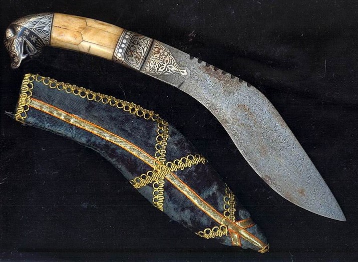 Кукри из дамасской стали