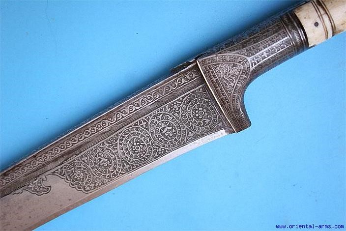 Индийский хайбеский нож