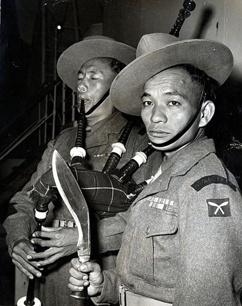 Гуркхи с кукри