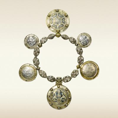 Суздальское оплечье. 12 - начало 13 века