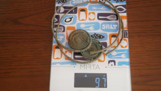 Славянские С-образные височные подвесны кольца со спиральным окончанием