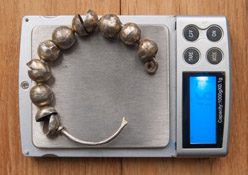 Серебряные височные кольца с бусинами, 14 - нач. 15 века